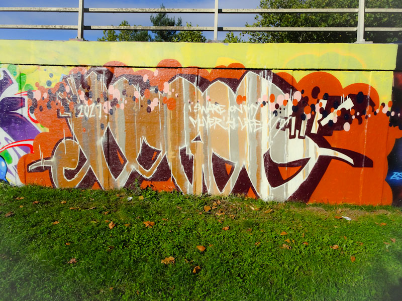 Logoe, M32 roundabut, Bristol, October 2021