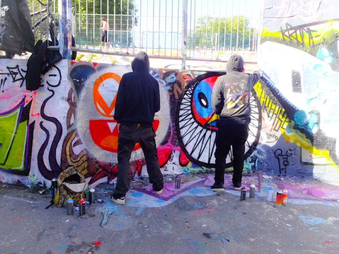 Veee and Stinkfish, Dean Lane, Bristol, October 2021