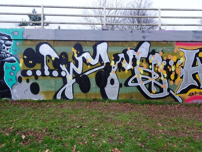 Logoe, M32 roundabout, Bristol, December 2021