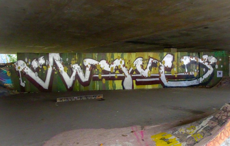 4160. M32 Spot&nbsp;(128)