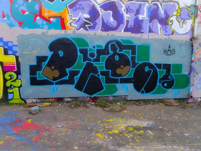 Pl8o, M32 Cycle path, Bristol, December 2021