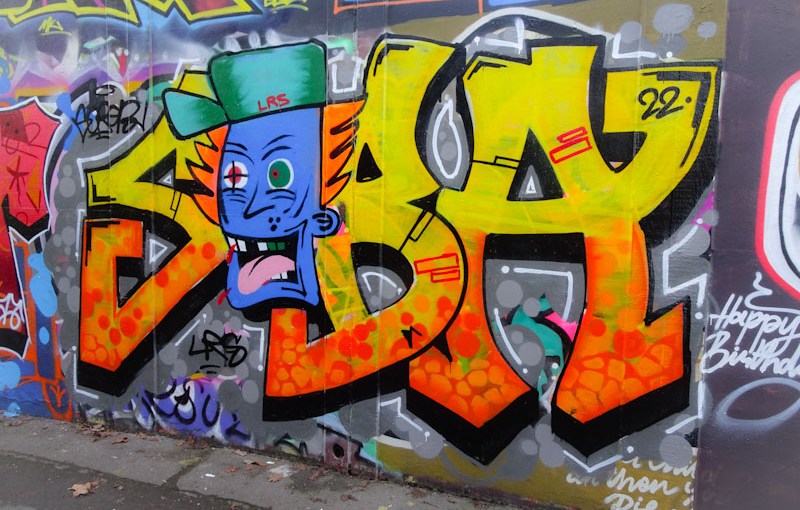 4258. M32 roundabout J3&nbsp;(385)