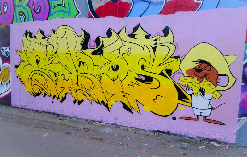 4267. M32 roundabout J3&nbsp;(386)