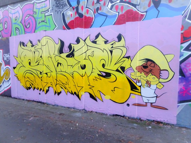 Elvs, M32 roundabout, Bristol, January 2022