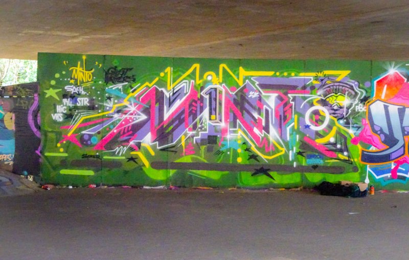 Minto, M32 Spot, Bristol, February 2022