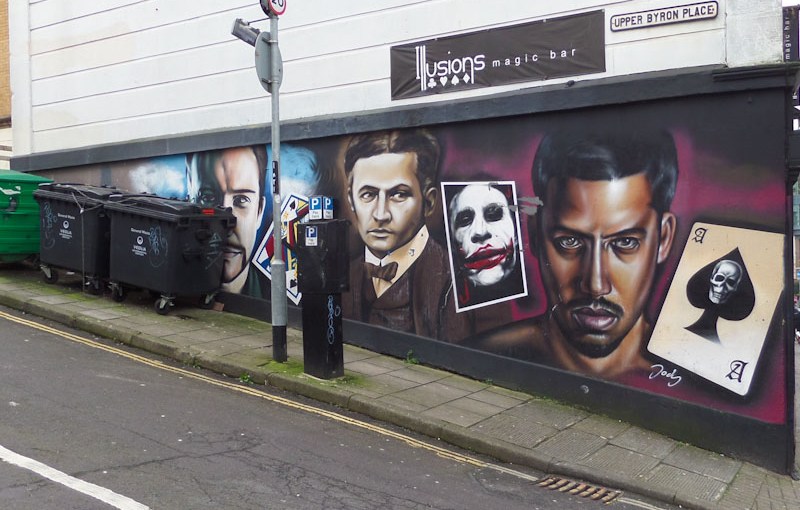 4271. Upper Byron&nbsp;Place