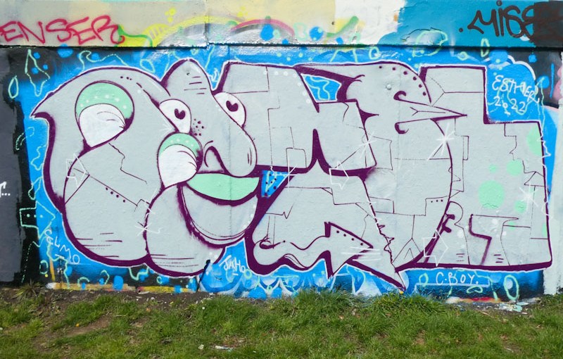 4390. M32 roundabout J3&nbsp;(405)