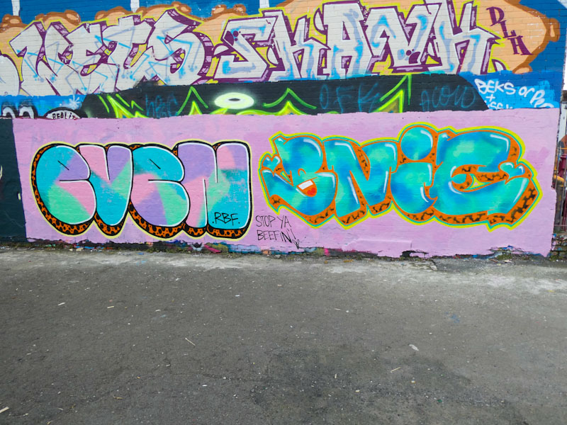 Evey and Bnie, Dean Lane, Bristol, April 2022