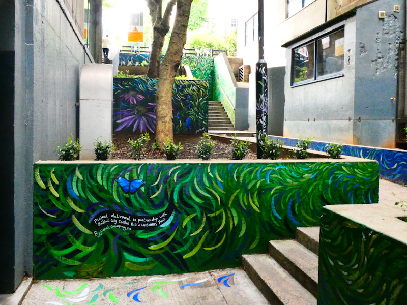 Farrah, Bristol Royal Infirmary steps, Bristol, May 2022