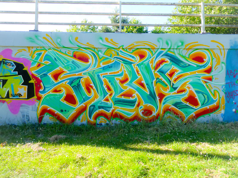 Stivs, M32 roundabout, Bristol, June 2022