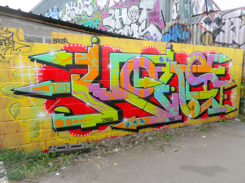 Claro_que_sssnoh, M32 cycle path, Bristol, July 2022