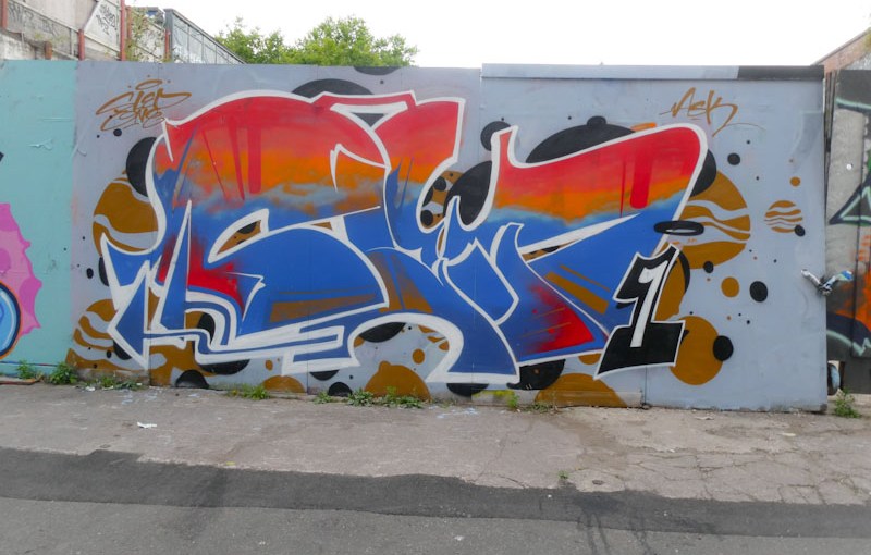 4578. Moon Street&nbsp;(94)