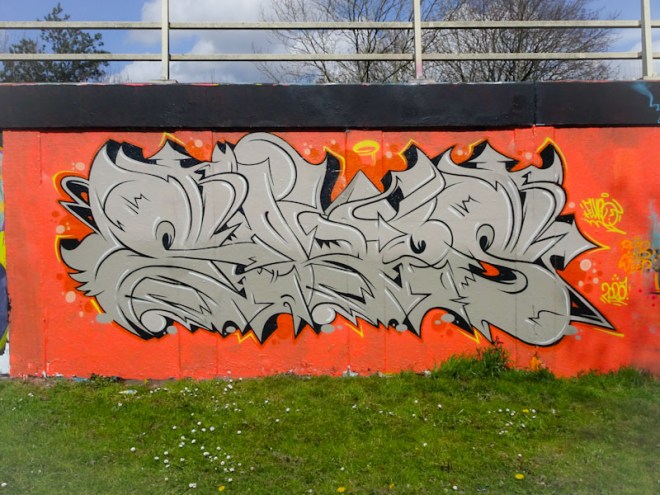 Elvs, M32 roundabout, Bristol, April 2020