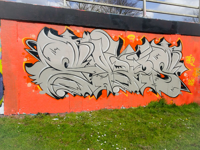 Elvs, M32 roundabout, Bristol, April 2020