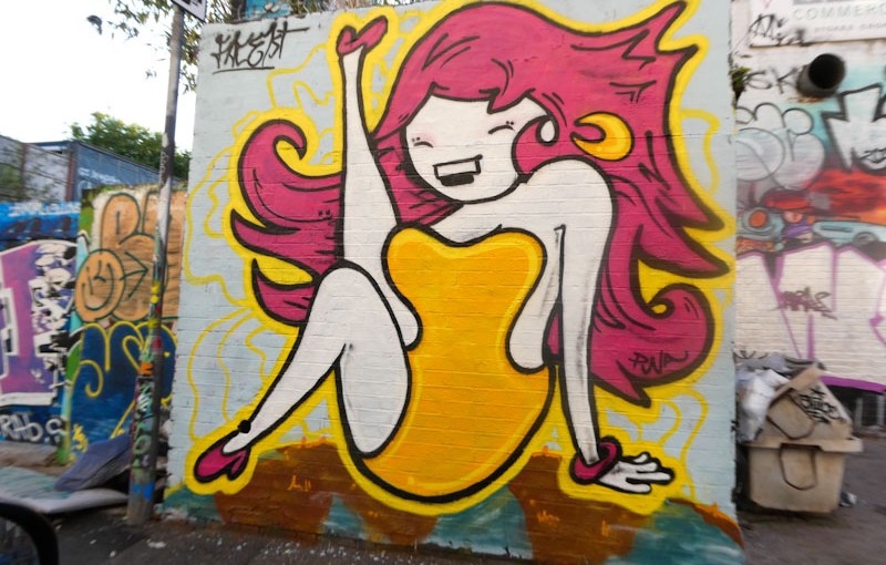 4663. Moon Street&nbsp;(96)