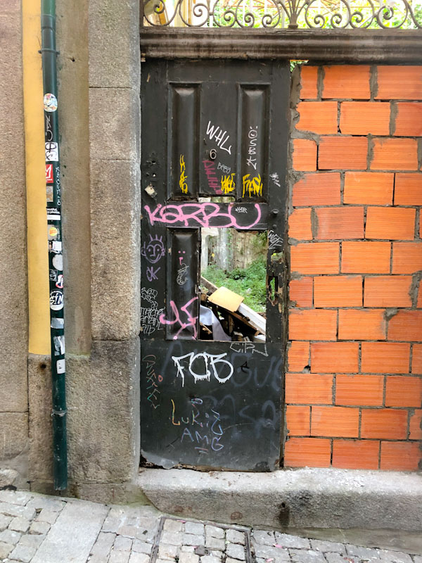 Oh dear door, Porto, June 2022