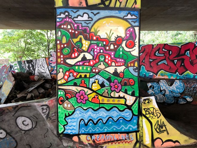 Creamylines, M32 Spot, Bristol, September 2022