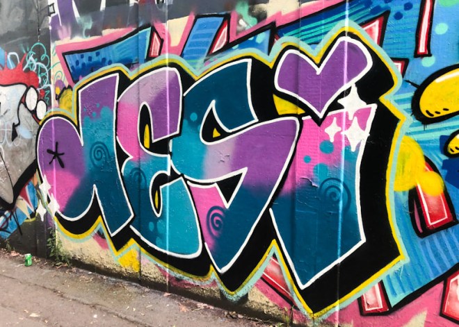 Desi, M32 roundabout, Bristol, September 2022