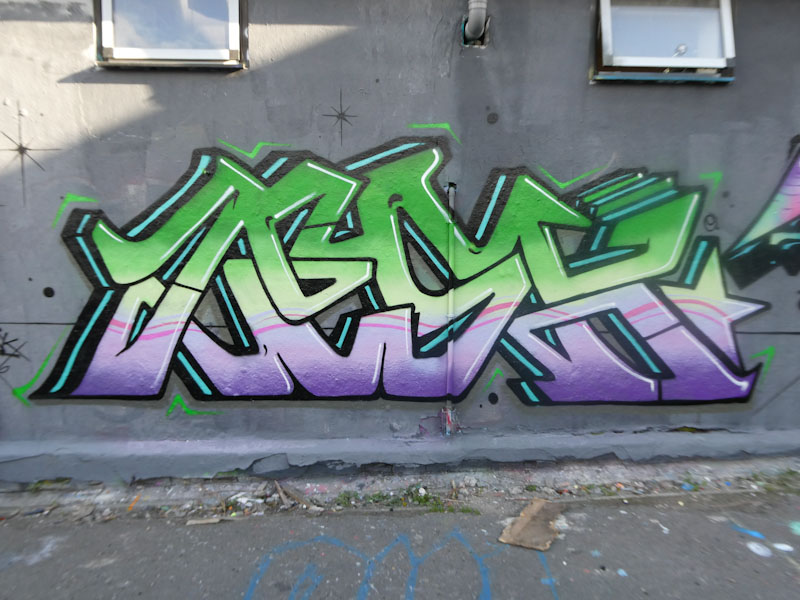 Rusk, Dean Lane, Bristol, August 2022