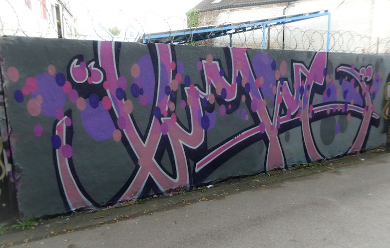 Logoe, M32 Cycle path, Bristol, October 2022