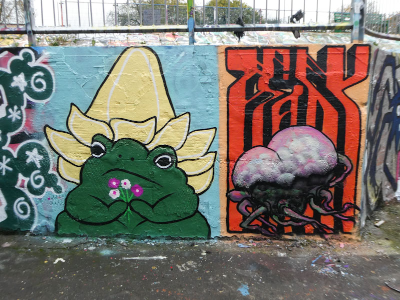 Frog and Nugmoose, Dean Lane, Bristol, November 2022