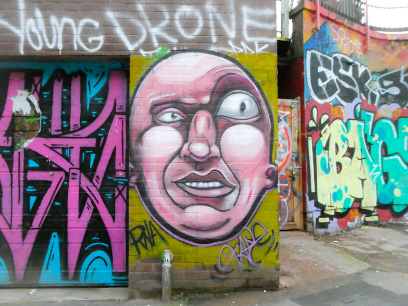 Zake, Moon Street, Bristol, December 2022