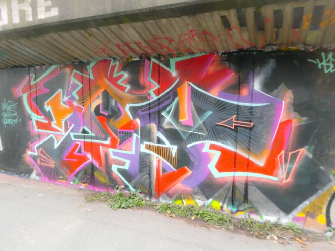 Benjimagnetic, M32 Cycle path, Bristol, December 2022