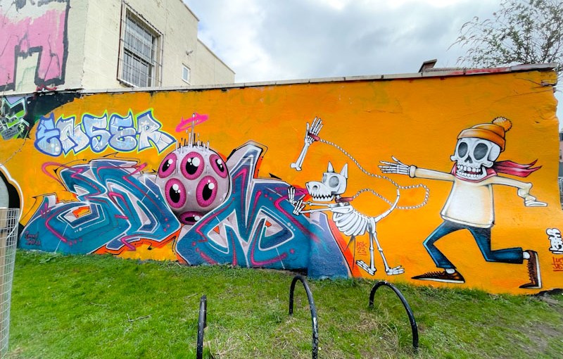 5055. Coach and&nbsp;Horses.