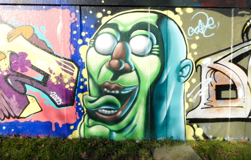 5090. M32 roundabout J3&nbsp;(457)