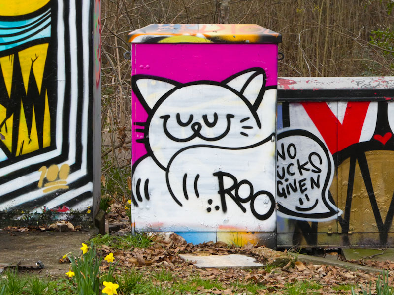 Roo, M32 roundabout, Bristol, March 2023