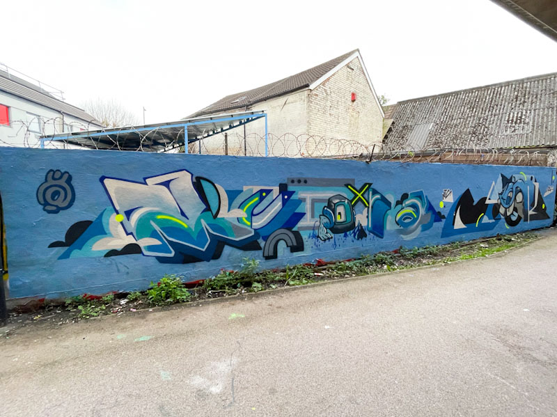 Mudra and Saor, M32 Cycle path, Bristol, April 2023