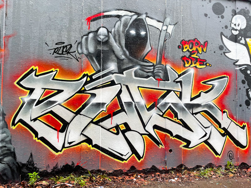 Rusk, M32 roundabout, Bristol, April 2023