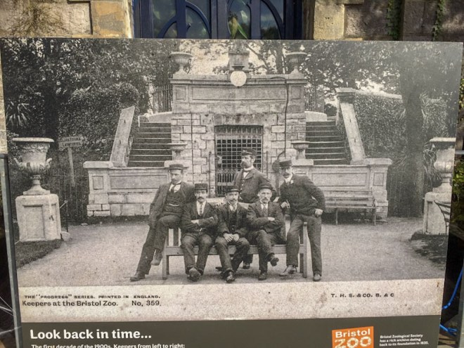 Photograph of the original aquarium entrance door and keepers, Bristol Zoo, Bristol, October 2018