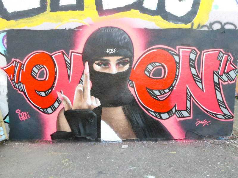 Evey and Jody, Dean Lane, Bristol, May 2023