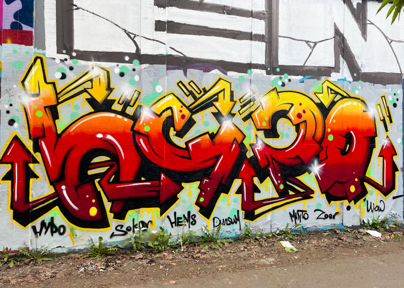 Hypo, M32 roundabout, Bristol, May 2023