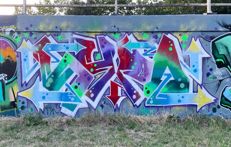 5376. M32 roundabout J3&nbsp;(494)