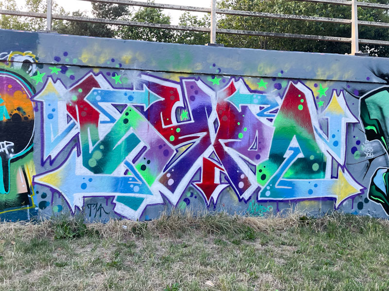 Hypo, M32 roundabout, Bristol, July 2023