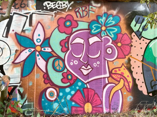 Tasha Bee, M32 roundabout, Bristol, July 2023