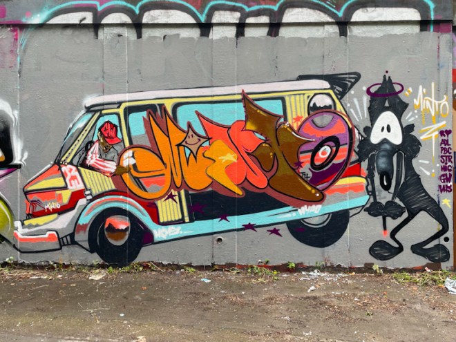 Minto, M32 roundabout, Bristol, August 2023