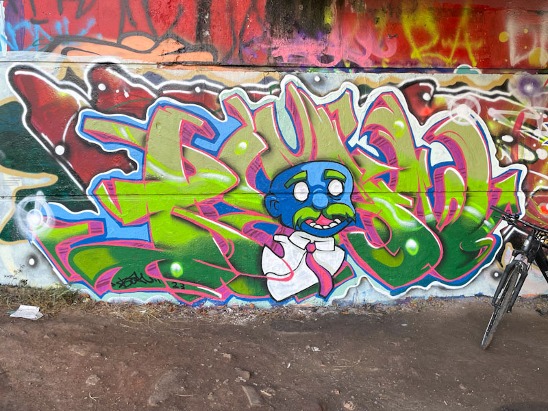 Bean, Brunel Way, Bristol, September 2023