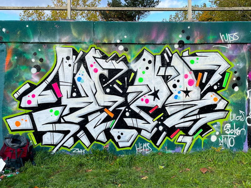 Hypo, M32 roundabout, Bristol, November 2023