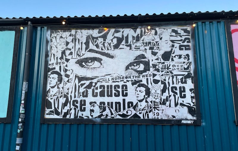 5713. Elton Street&nbsp;(27)