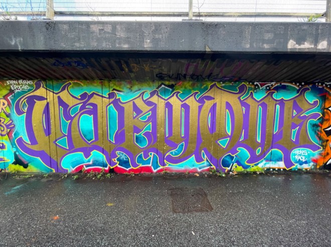 Todoaciem, M32 roundabout, Bristol, December 2023