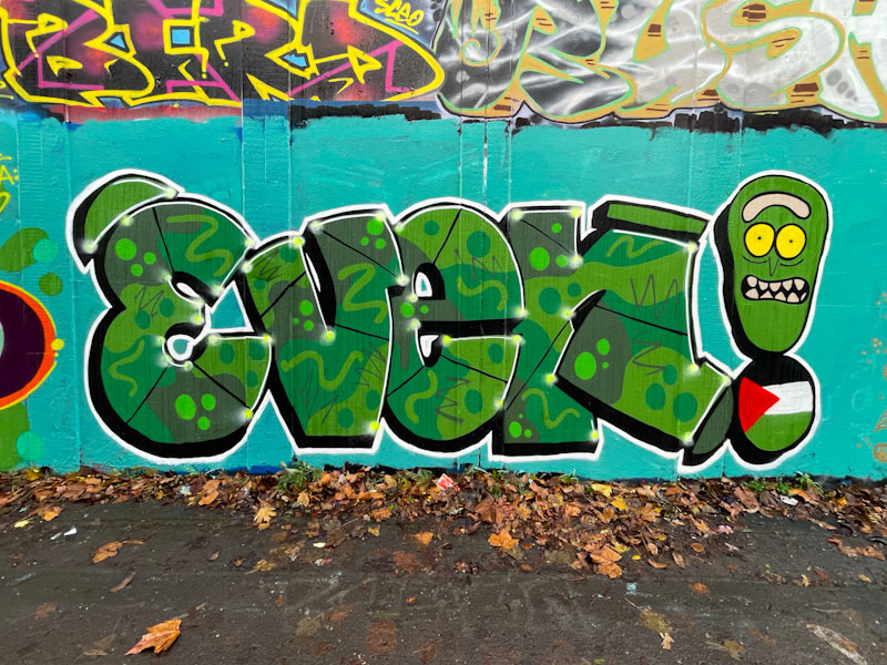 Evey, M32 roundabout, Bristol, December 2023