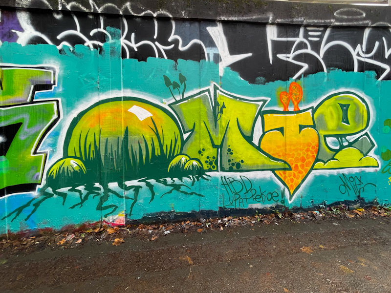 Omie_wan_kenobi, M32 roundbout, Bristol, December 2023