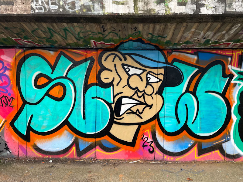 Jevoissoul, M32 Cycle path, Brisol, December 2023