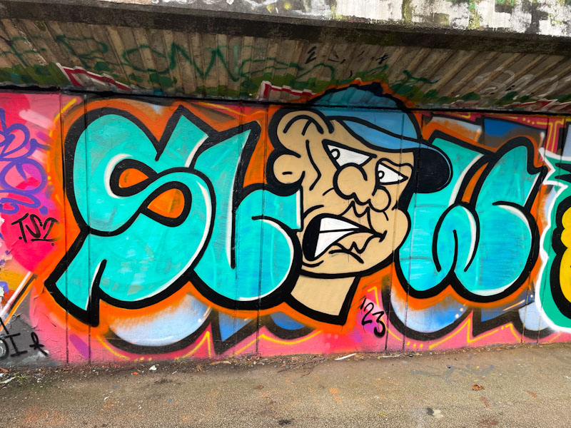 Jevoissoul, M32 Cycle path, Brisol, December 2023