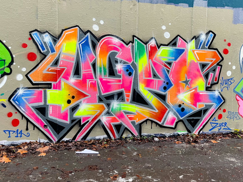 Hypo, M32 roundabout, Bristol, December 2023