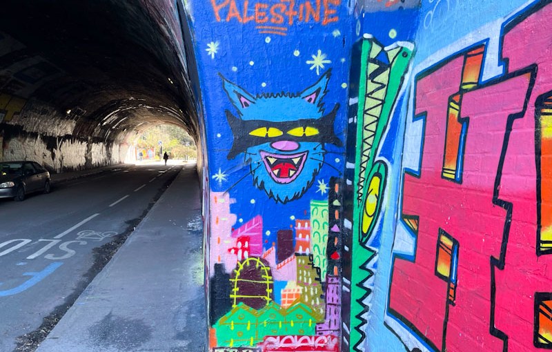 5891. St Werburghs tunnel&nbsp;(412)