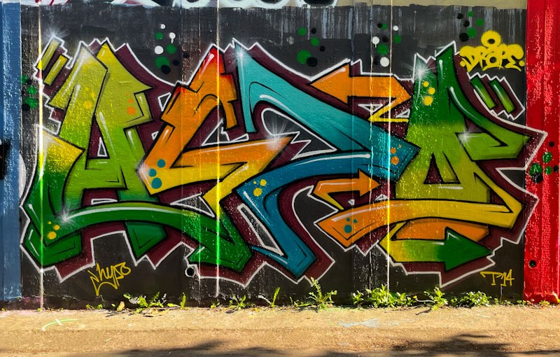 6007. M32 roundabout J3&nbsp;(572)